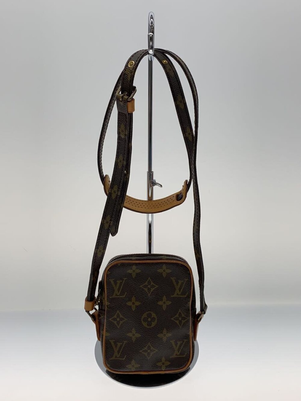 LOUIS VUITTON Danube Monogram Canvas Brown